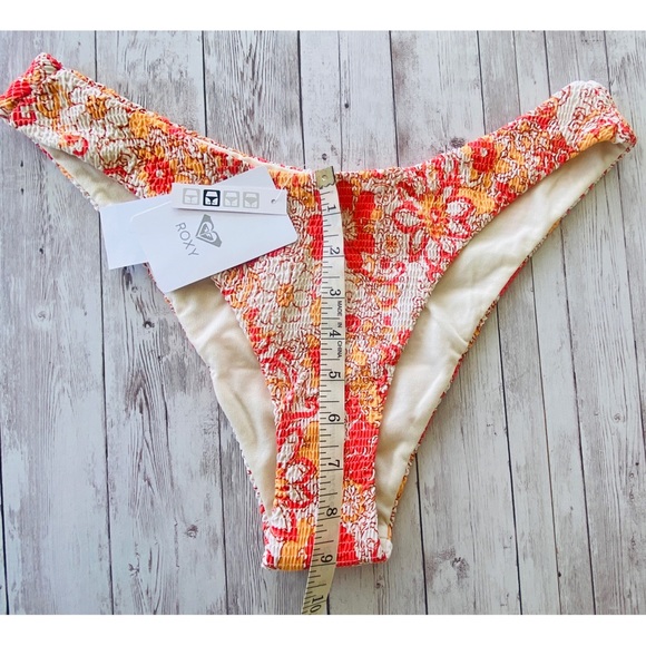 🔆 Roxy PT Beach Classics Reg. High Leg Bikini Bottom - Picture 9 of 11